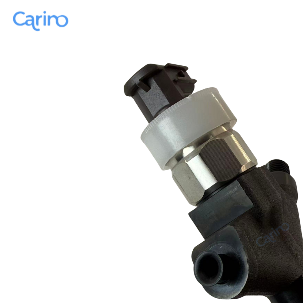 295050-1050 16600-5X30A Diesel Injector 